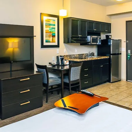 Quality Inn & Suites Moose Jaw Exterior photo